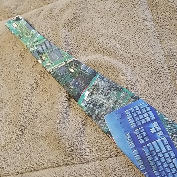 3 Computer themed ties - Picture 4 of 6